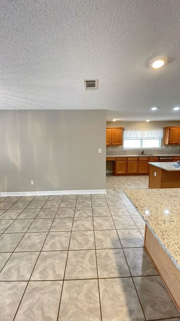 Building Photo - 4-BD, 3-BA Brick Home North of I10 in Biloxi's Shadow Creek Subdivision