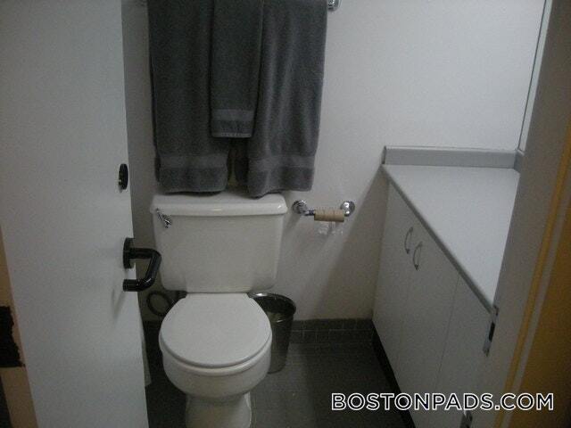 Building Photo - 61 Brookline Ave