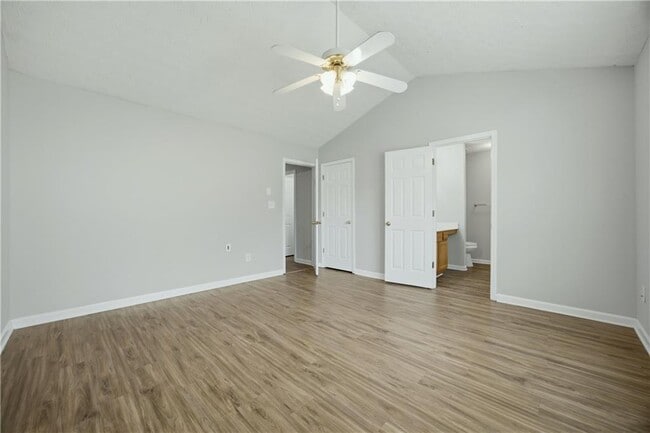 Building Photo - 1002 Pine Isle Ct