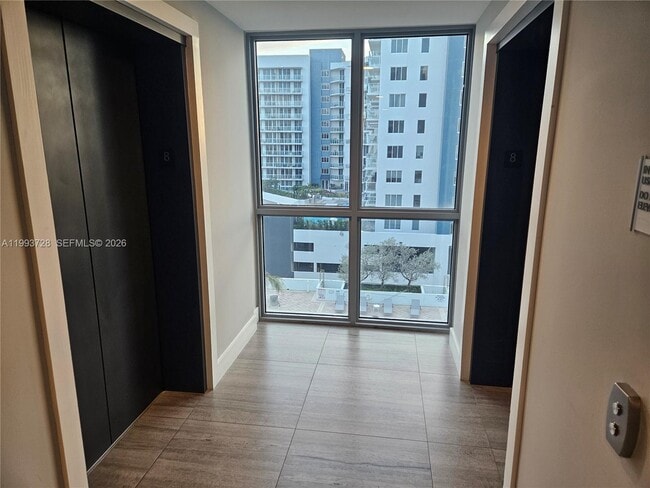 Building Photo - 140 S Dixie Hwy