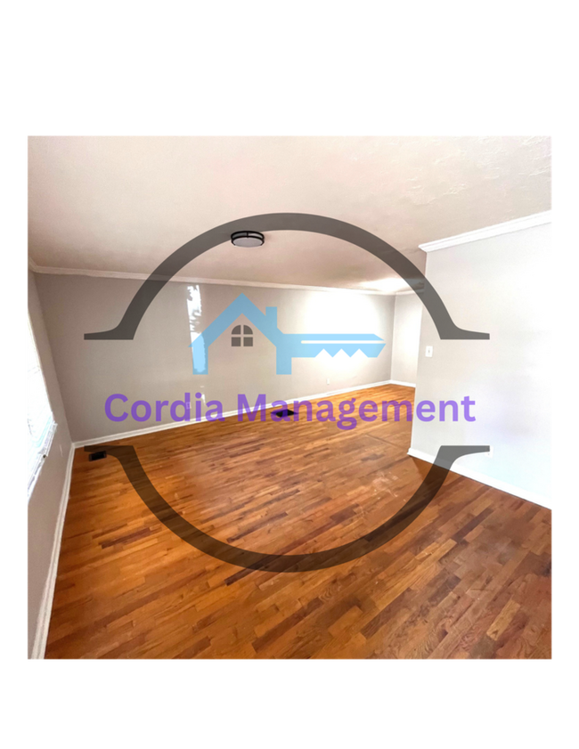 Building Photo - ALL ELECTRIC 3 BR 1.5 Bath Home in College Park