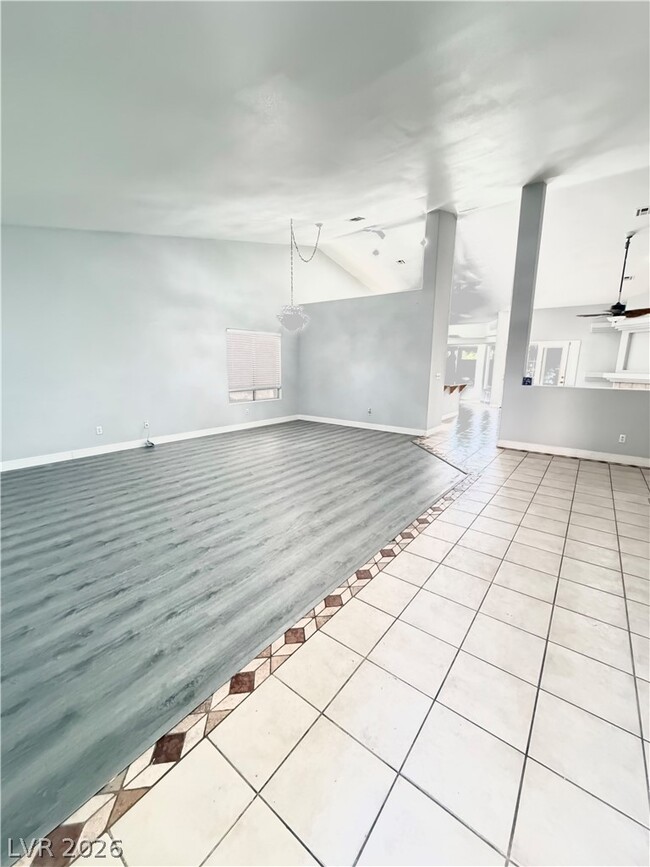 Building Photo - 2763 Chokecherry Ave