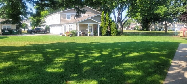 Building Photo - 1244 Nova Ct