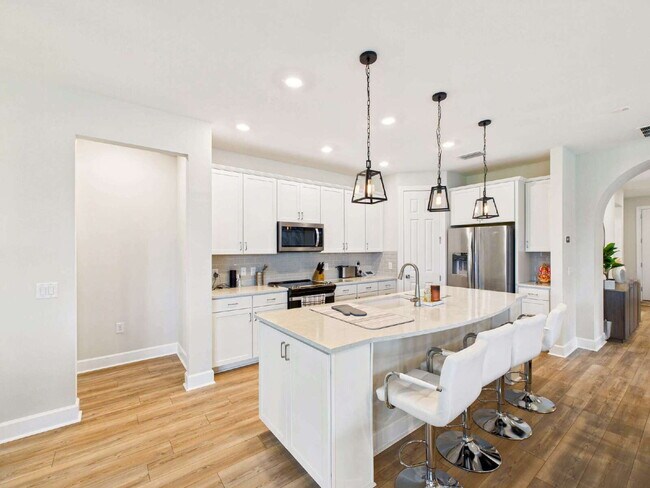 Building Photo - Furnished 3 Bedroom, 2 Bath Single-Family Home in The Place at Corkscrew!