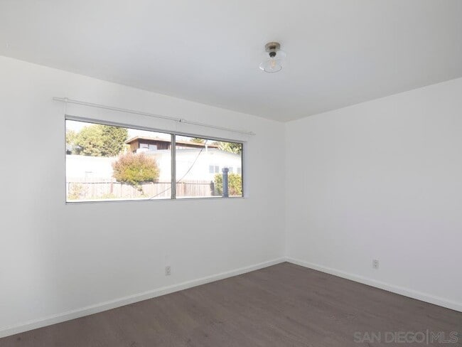Building Photo - 721 Camino Del Mar