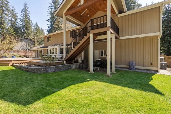 Building Photo - Luxury Acreage Estate in Hollywood Hill | Woodinville Retreat with Modern Upgrades
