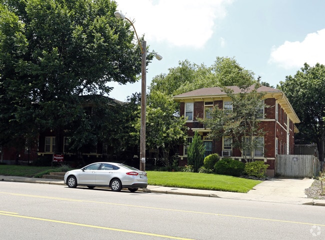 Building Photo - 23 S McLean Blvd