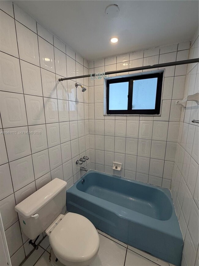 Building Photo - 17150 NE 23rd Ave