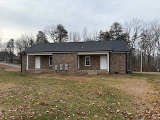 Building Photo - Brick Duplex in North Lincoln School Distr...