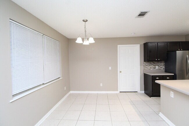 Building Photo - Beautiful Milton Home Near Whiting Field –...
