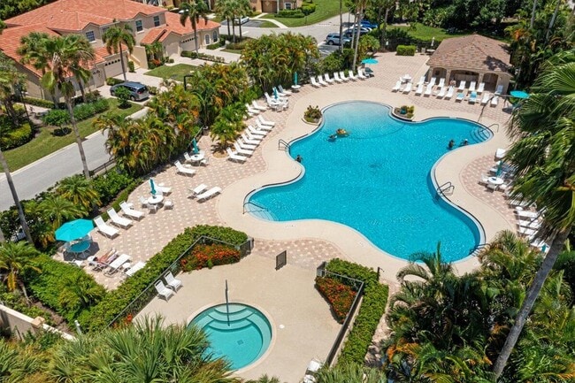 Building Photo - 8290 Mulligan Cir