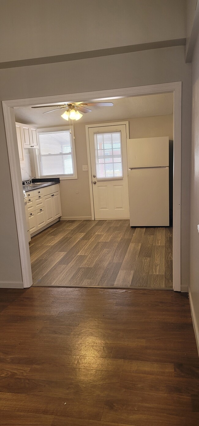 Building Photo - 4217 Brown St