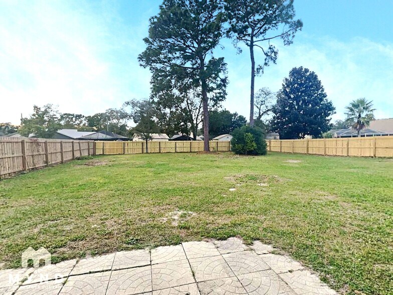 Building Photo - 3291 Rocky Ave
