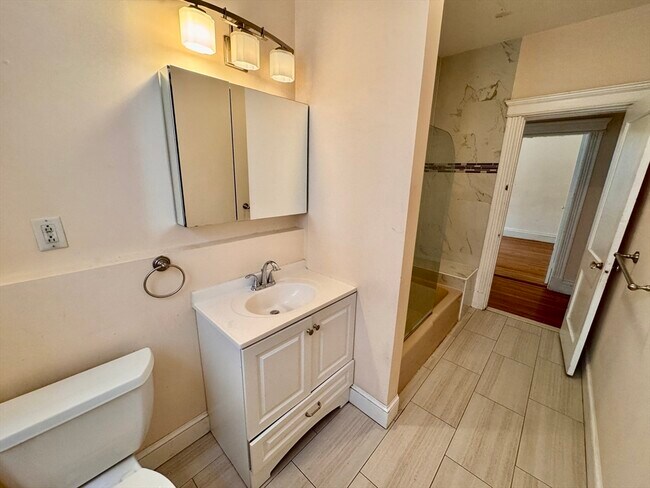 Building Photo - 497 Boylston St