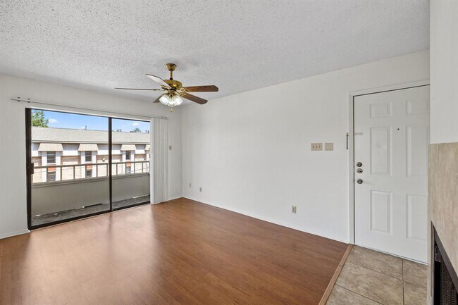 Building Photo - 3115 Helms St
