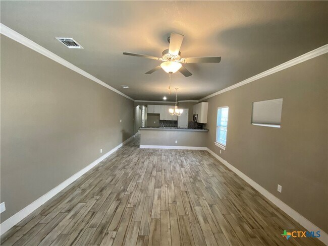 Building Photo - 1020 Mellow Breeze