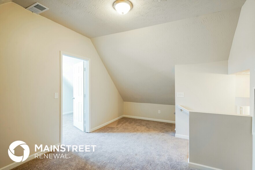 Building Photo - 145 Summerlin Dr