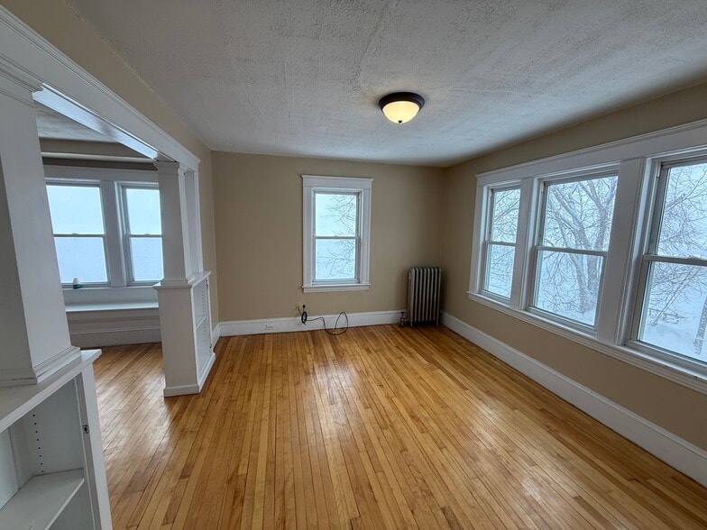 Building Photo - 19 Mattson Ave