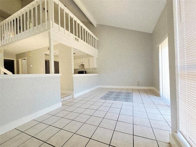 Building Photo - 12625 Newbrook Dr