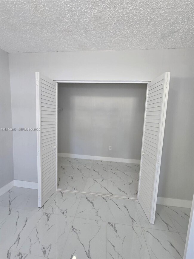 Building Photo - 1320 NE 211th Terrace