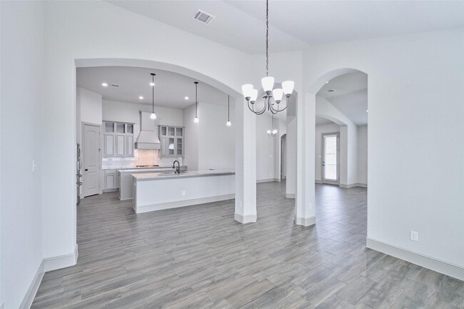 Building Photo - 22348 Misty Woods Ln