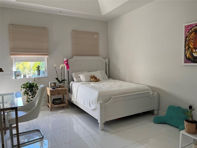 Building Photo - 10012 NW 7th St