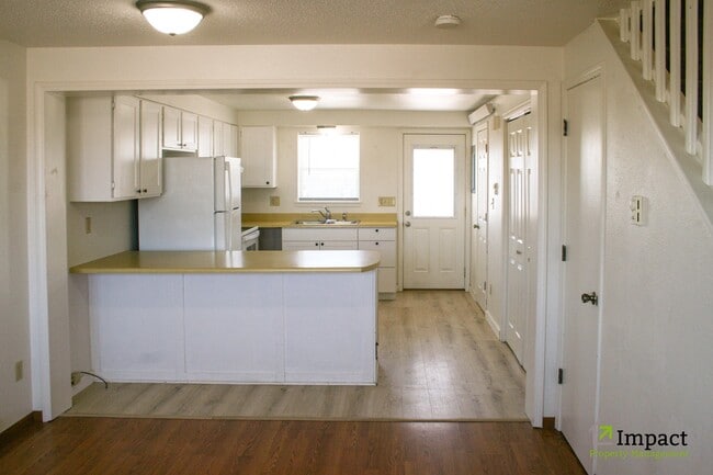 Building Photo - 615 Co Rd 45