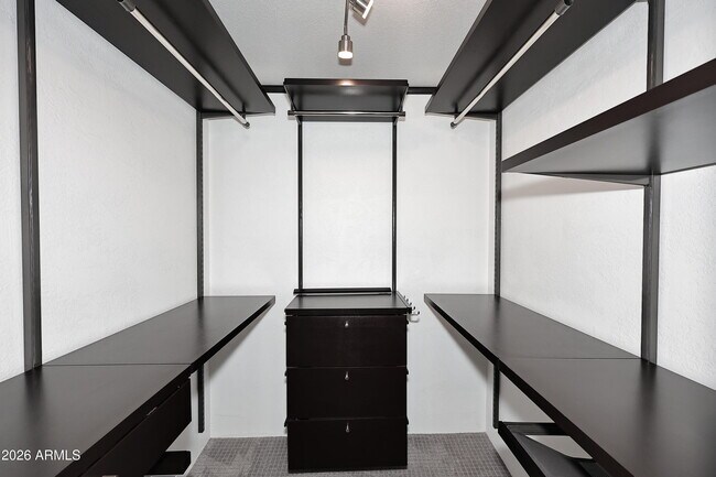 Building Photo - 5104 N 32nd St