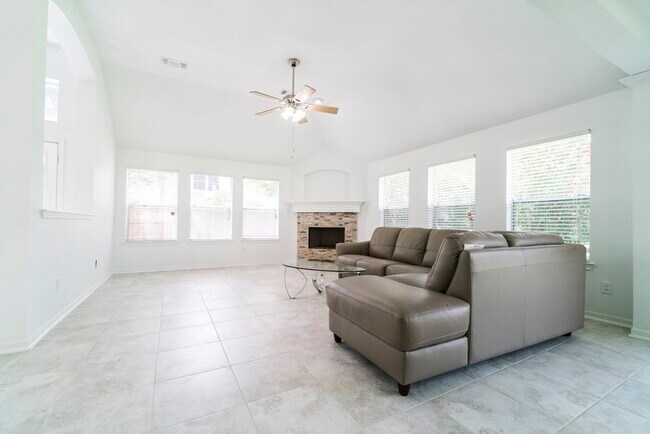 Building Photo - 5602 Painted Trail Dr