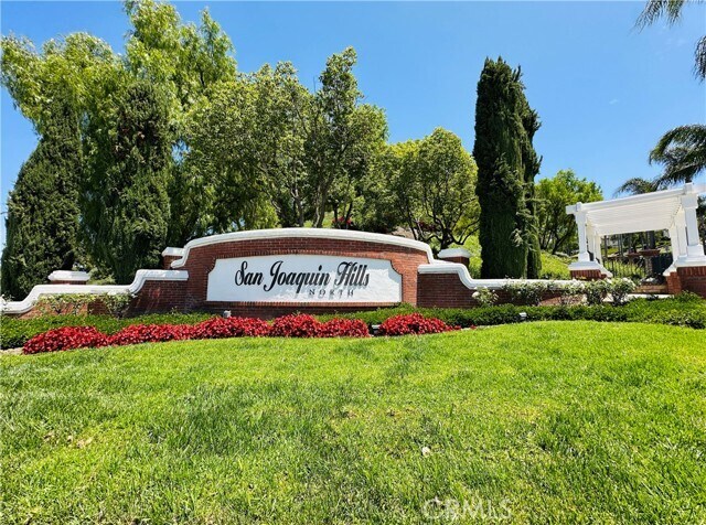 Building Photo - 27731 Manor Hill Rd