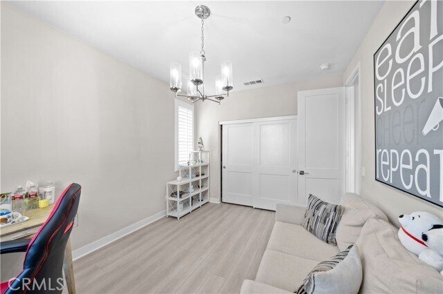 Building Photo - 539 Serrano Summit Dr