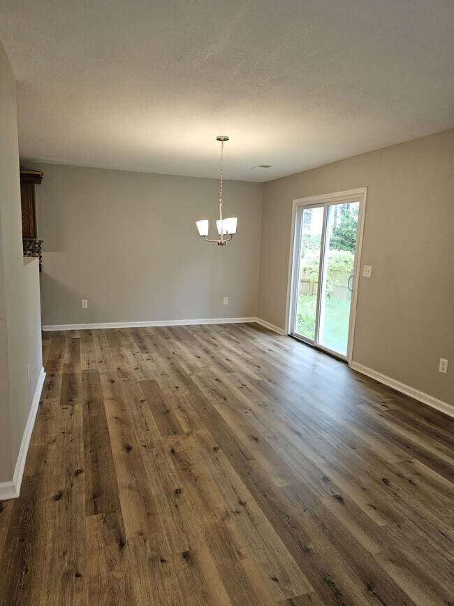 Building Photo - 130 Blackwell Ct