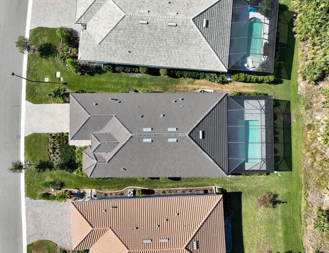 Building Photo - 9982 Beachwalk Dr