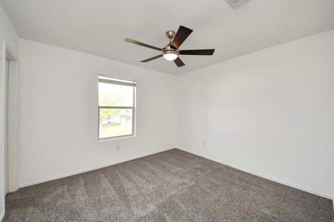 Building Photo - 7826 Maverick Trace Ln