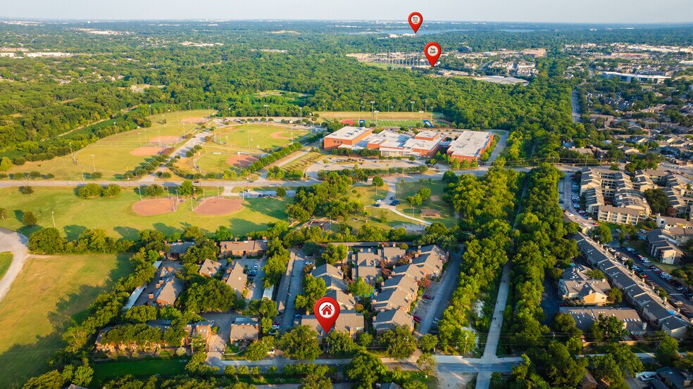 Building Photo - 7510 Holly Hill Dr