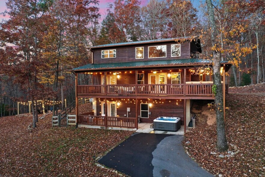 Building Photo - 437 Sheep Stomp Rd