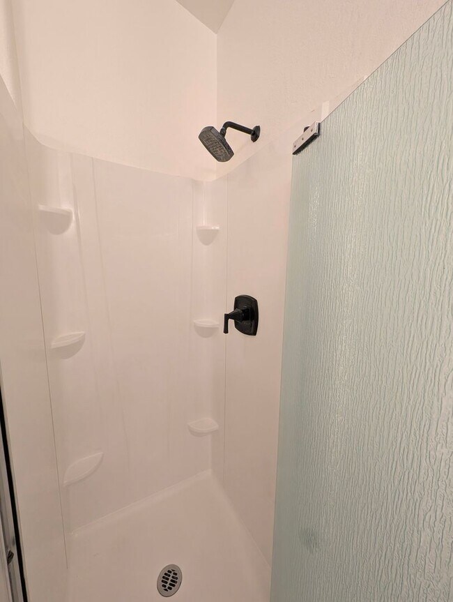 Building Photo - AVAILABLE NOW Beautiful Home with Sparkling Pool in Superstition Springs!!