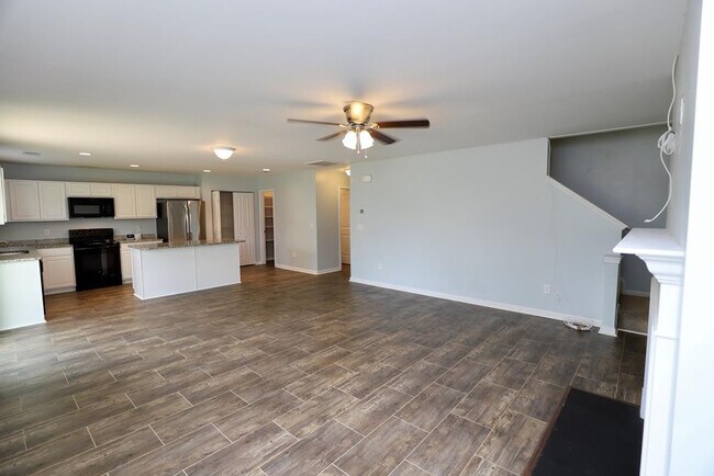 Building Photo - 1769 Ruger Dr