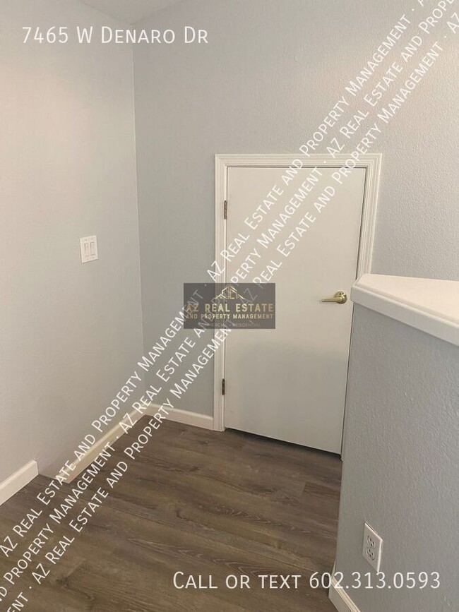 Building Photo - 7465 W Denaro Dr