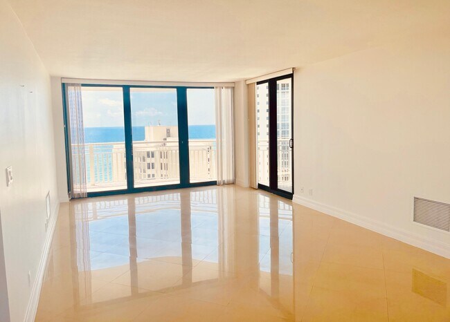 Building Photo - 3000 N Ocean Dr