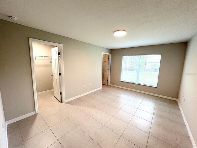 Building Photo - 111 Rolling Sands Dr