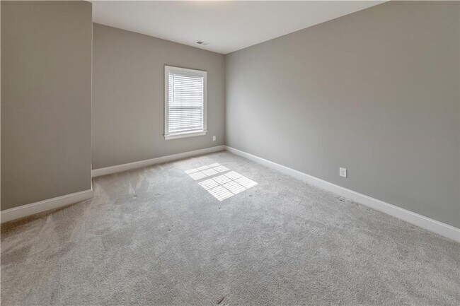 Building Photo - 3287 Artessa Ln NE