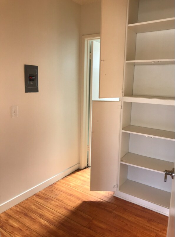 Building Photo - 8200 Owensmouth Ave