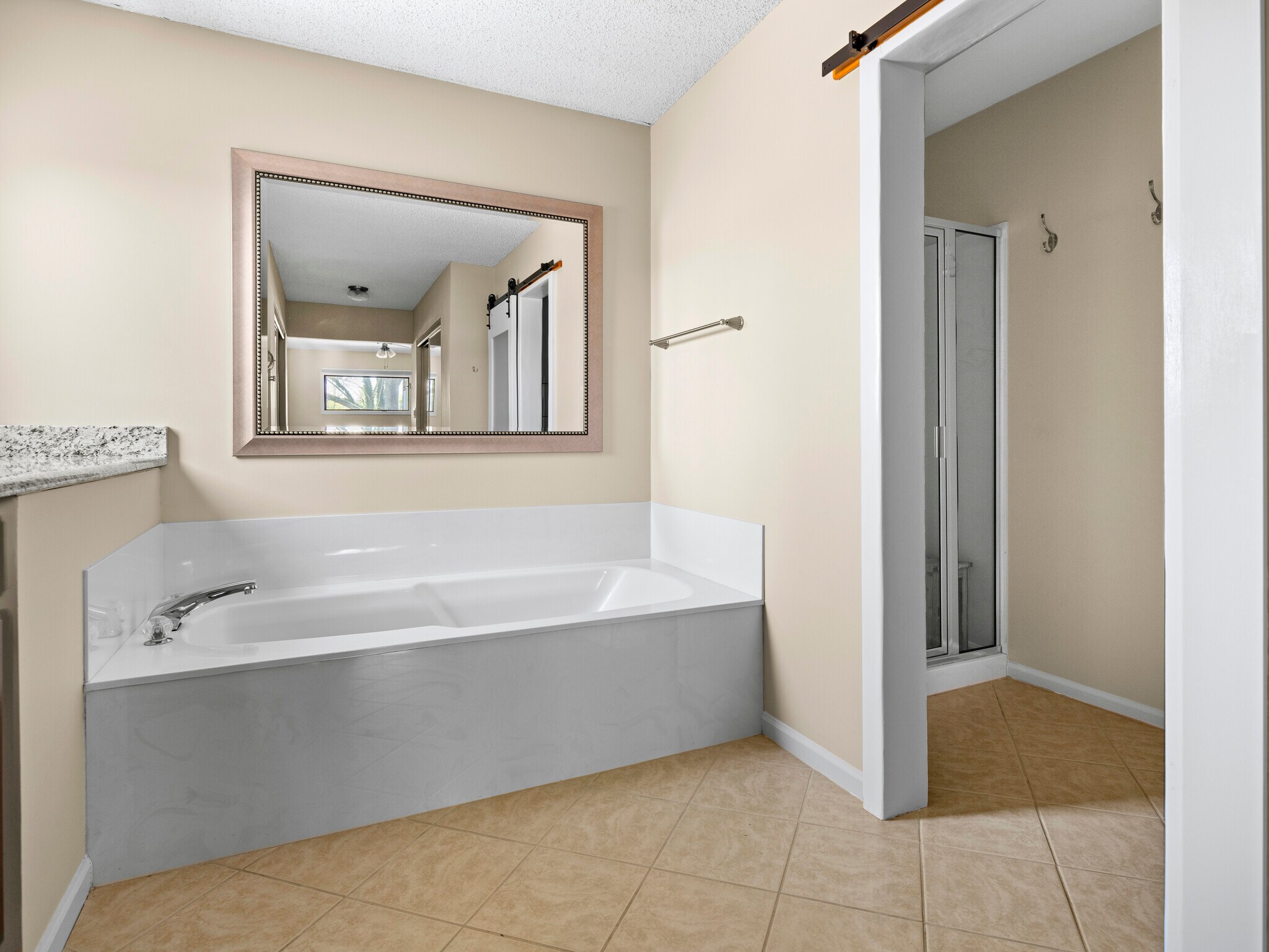 Building Photo - 106 Clubwood Ct