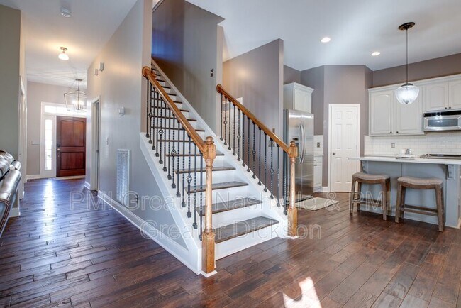Building Photo - 7393 Riverfront Dr