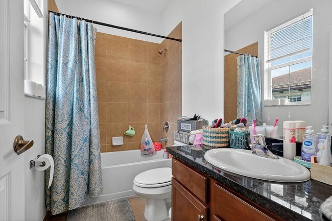 Building Photo - 2705 SW 119th Way