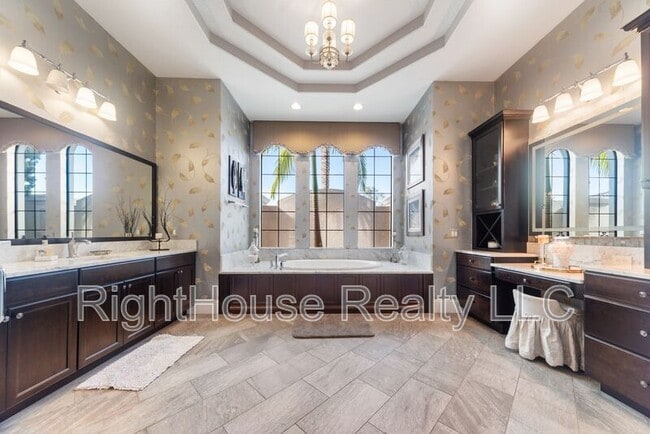 Building Photo - 4326 Isabella Cir