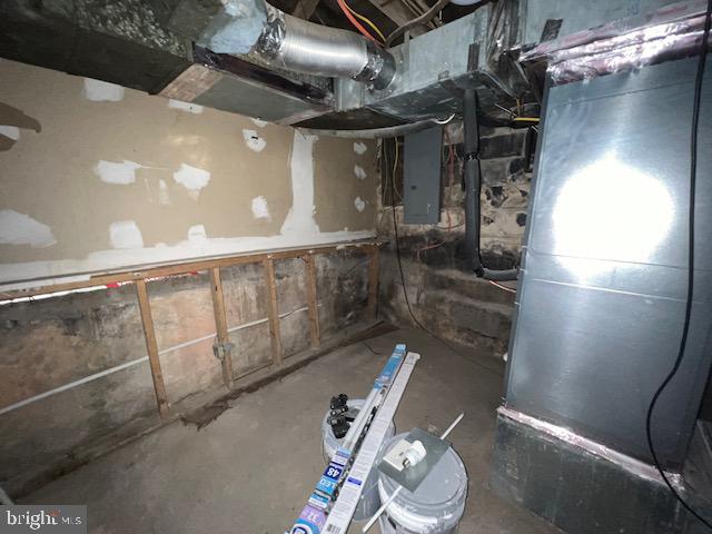 Building Photo - 13324 8th St