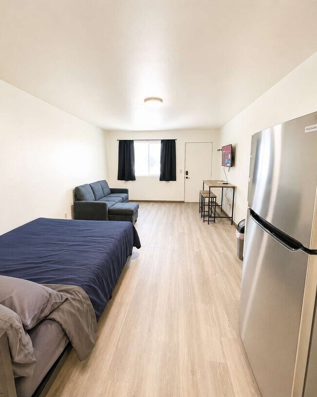 Interior Photo - Stand Rock Studios