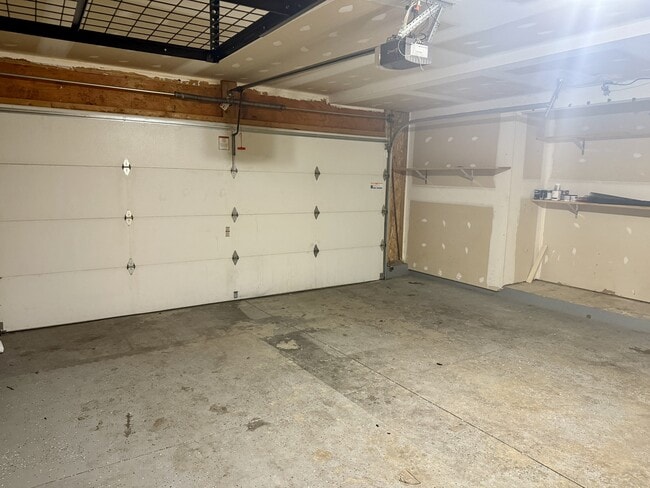 Building Photo - 4681 Grandover Dr